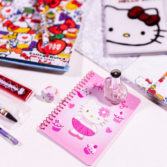 SOLD - Hello Kitty Stationery Bundle - Picture 2 of 5